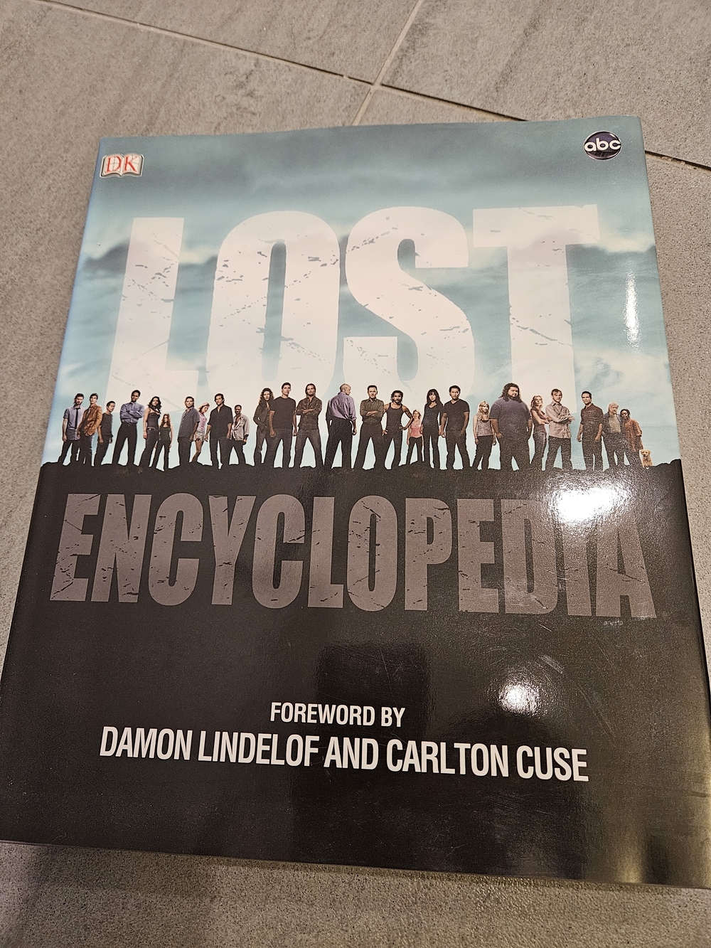 LOST Encyclopedia Book - Collector Edition, Excellent Condition